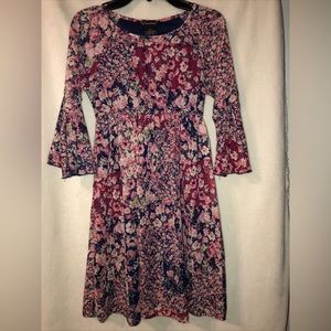Xtraordinary Girls Dress Size 12 Floral 3/4 Flared Sleeve